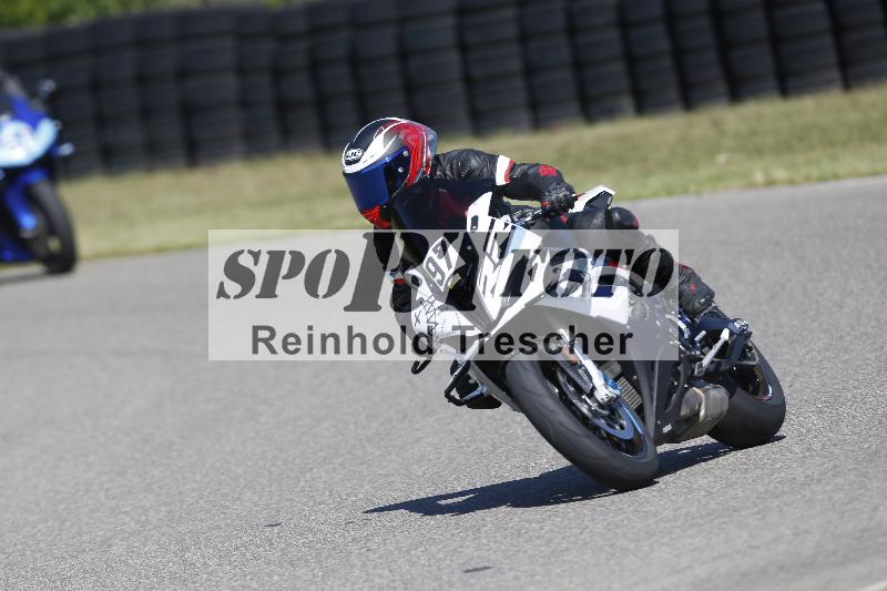 /15 22.05.2026  Plüss Moto Sport  Discover the Bike ADR /Gruppe gelb - Bike 2/97